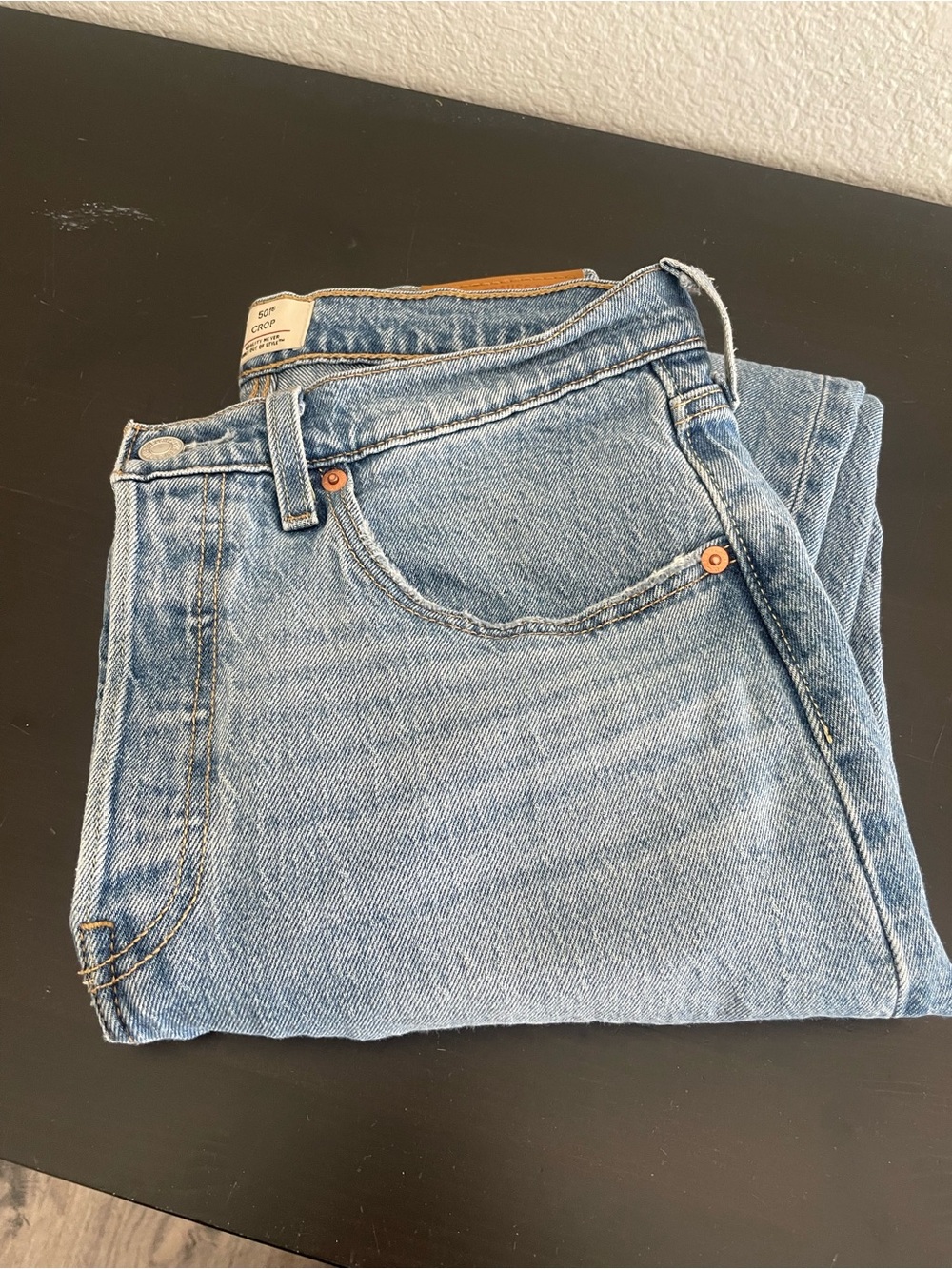 Levis 501 crop jeans
